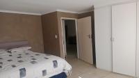 Bed Room 1 of property in Akasia