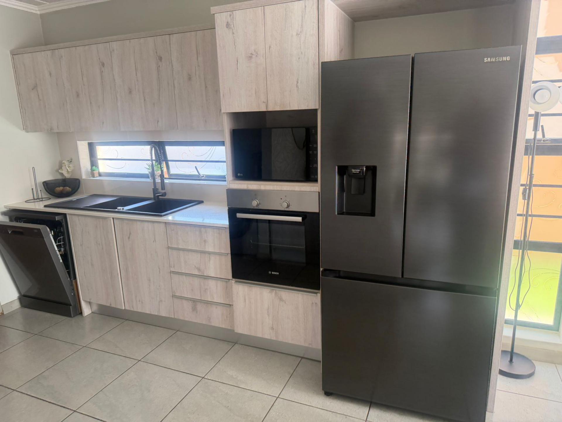  of property in Amberfield