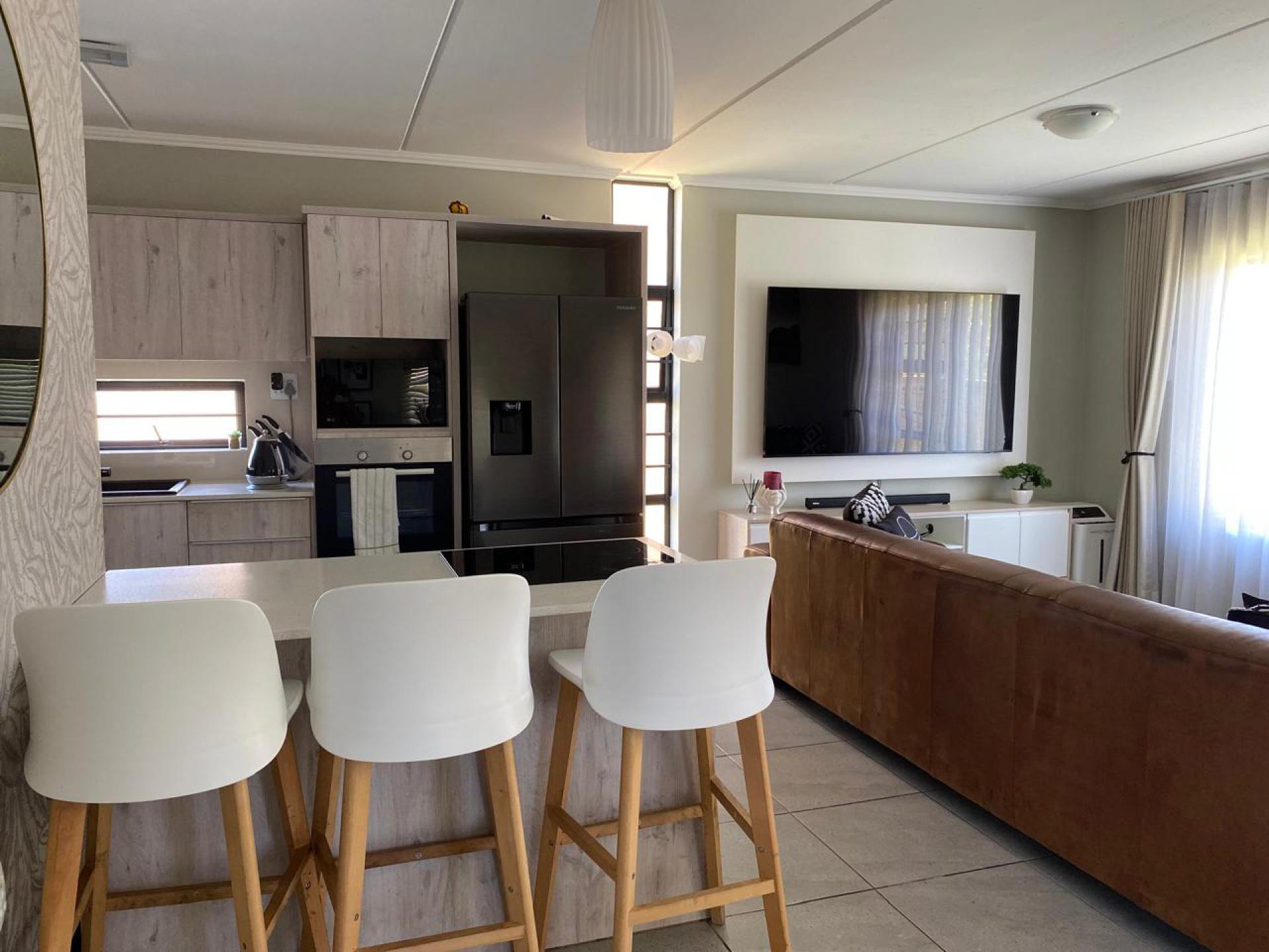  of property in Amberfield
