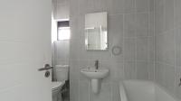 Bathroom 1 - 6 square meters of property in Mooikloof