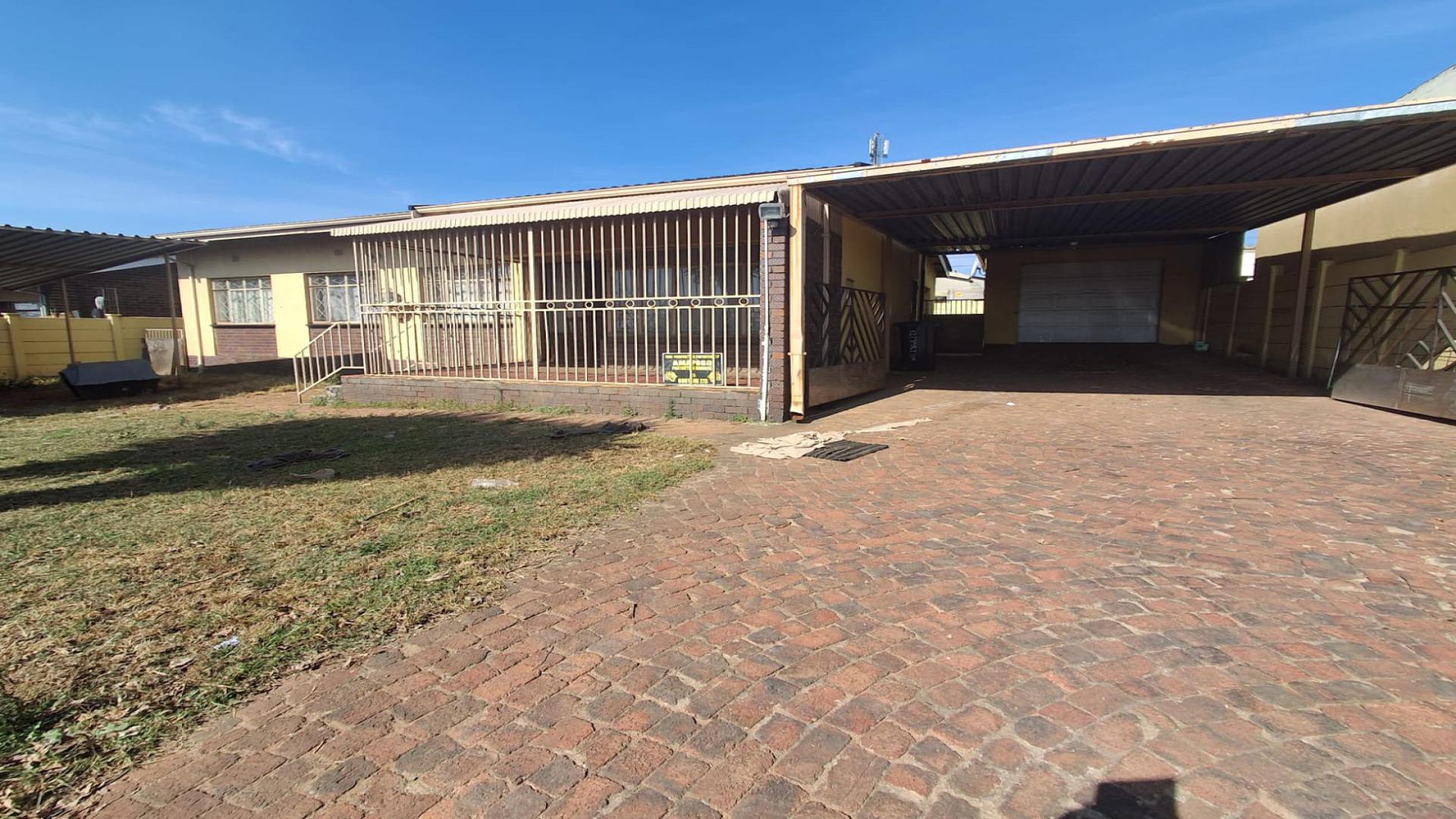 Front View of property in Germiston