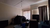 Lounges - 39 square meters of property in Germiston
