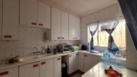 Kitchen - 22 square meters of property in Germiston