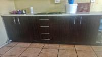 Kitchen of property in Sunnyside