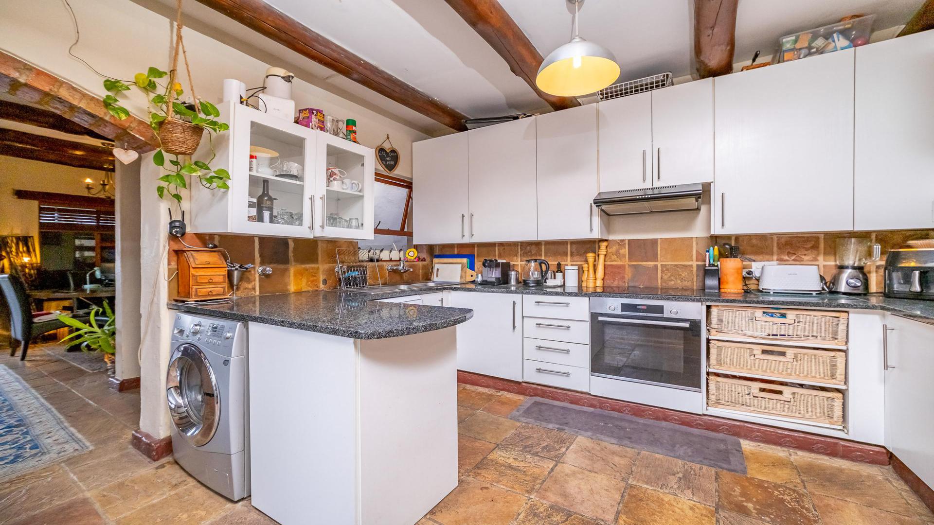 Kitchen of property in Blandford Ridge A.H.