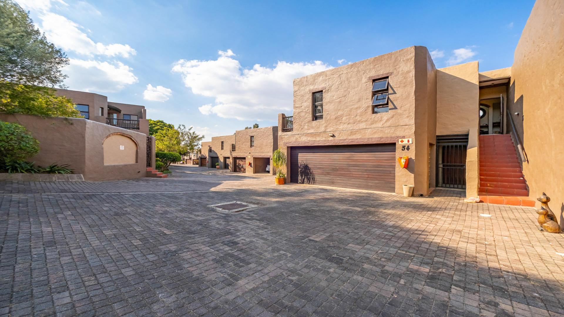 Front View of property in Blandford Ridge A.H.