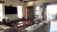 Lounges - 19 square meters of property in North Riding