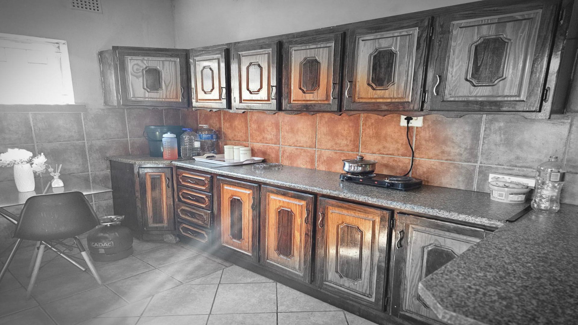 Kitchen of property in Vanderbijlpark