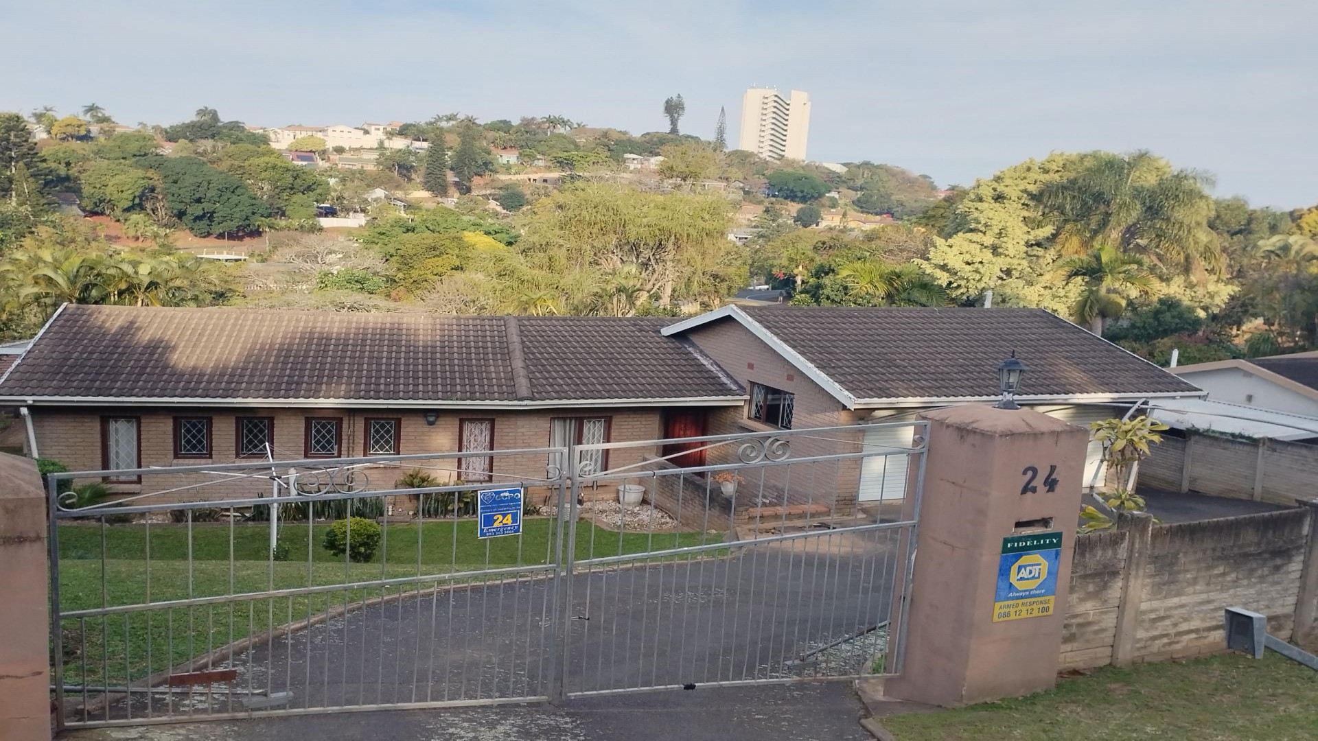 Front View of property in Doon Heights