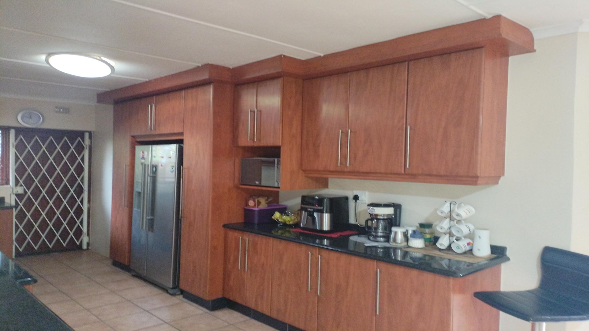 Kitchen of property in Doon Heights