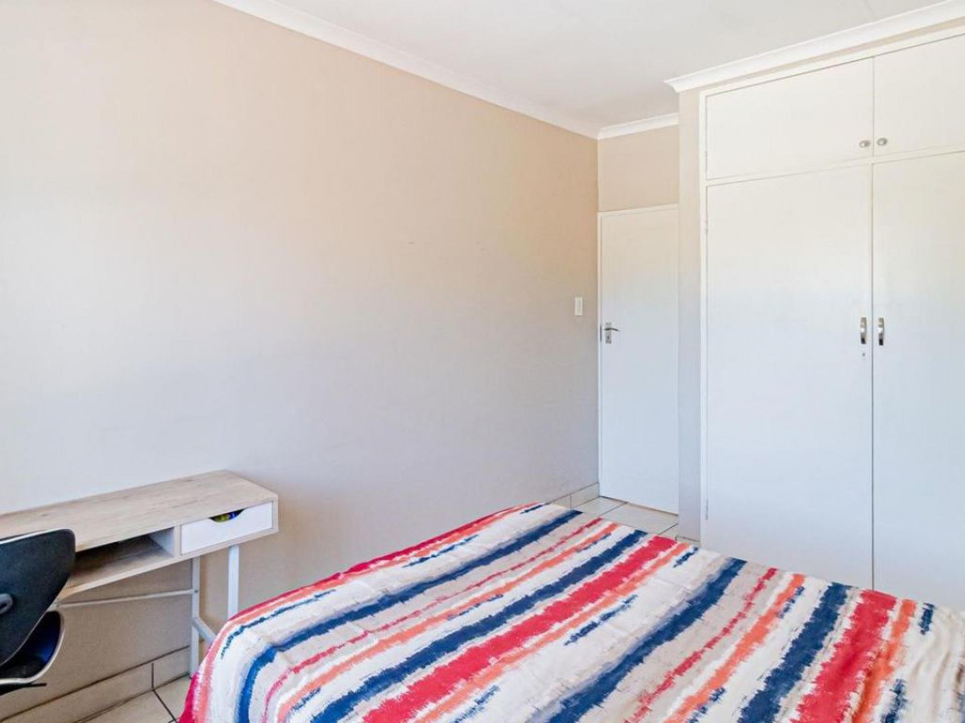  of property in Elarduspark