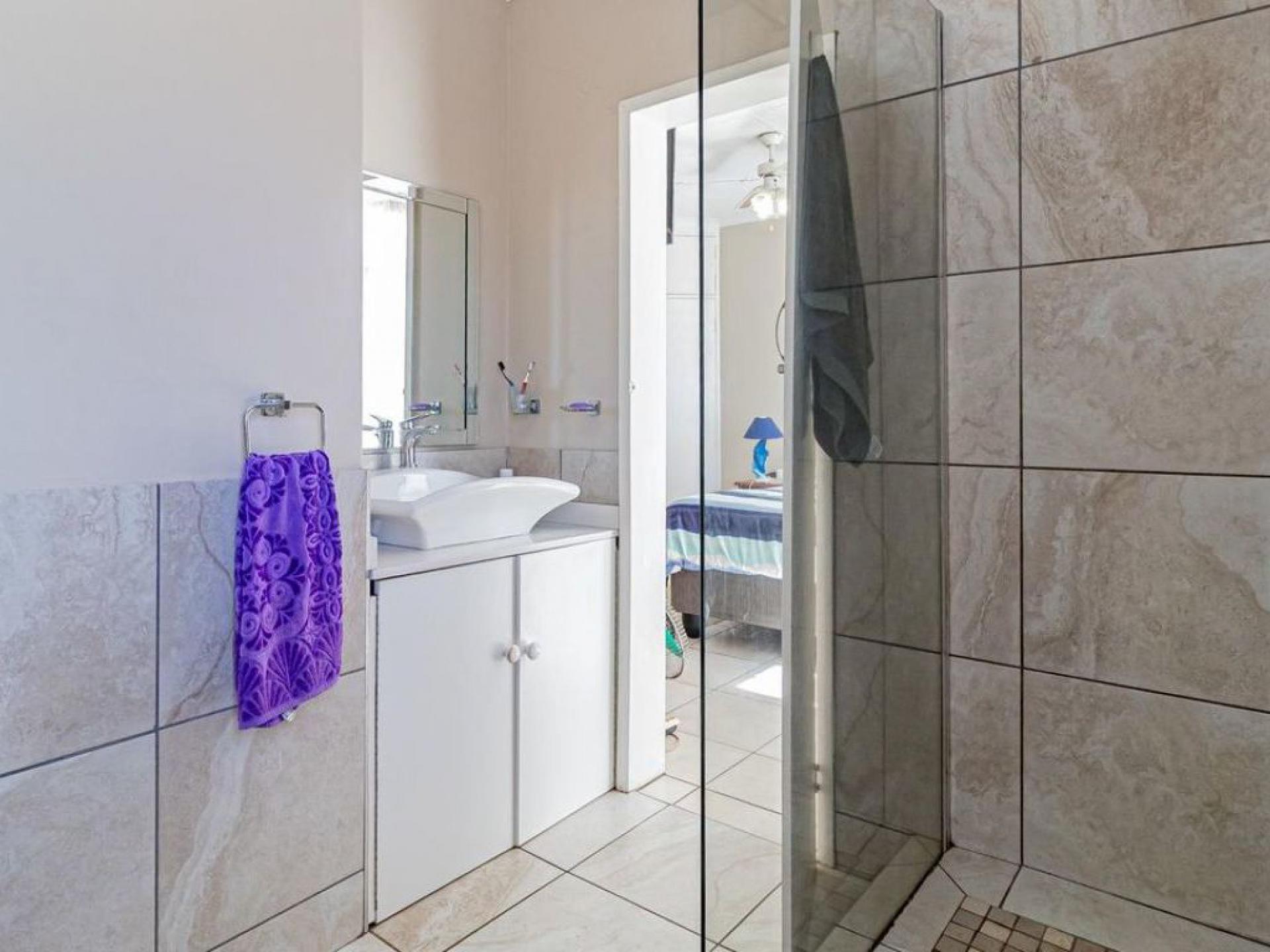  of property in Elarduspark
