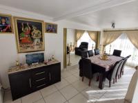  of property in Glenvista