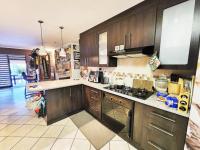  of property in Amberfield Valley