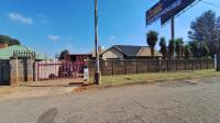 Front View of property in Rhodesfield