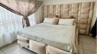  of property in Chantelle