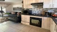  of property in Chantelle