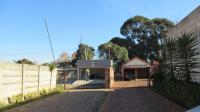 Front View of property in Helderkruin