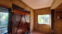 Lounges - 28 square meters of property in Witpoortjie