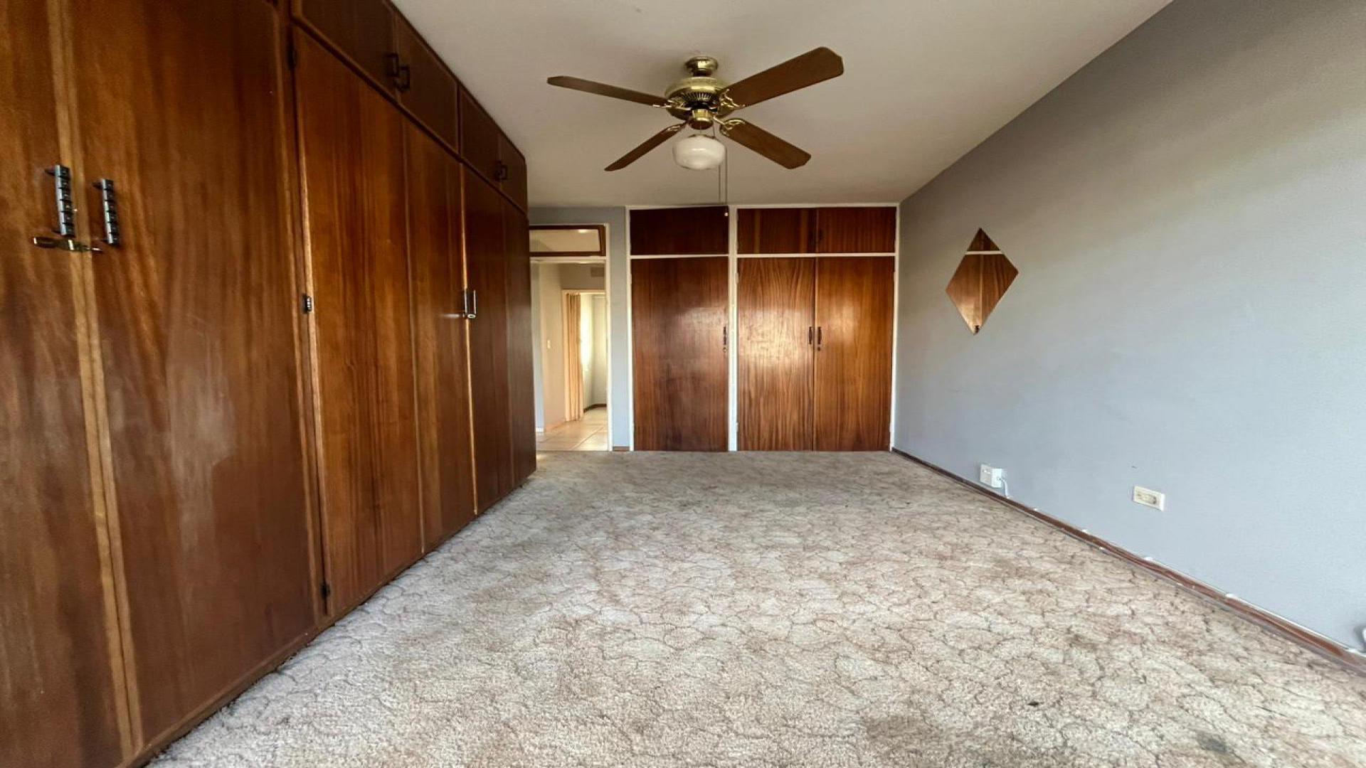 Bed Room 2 of property in Flamwood