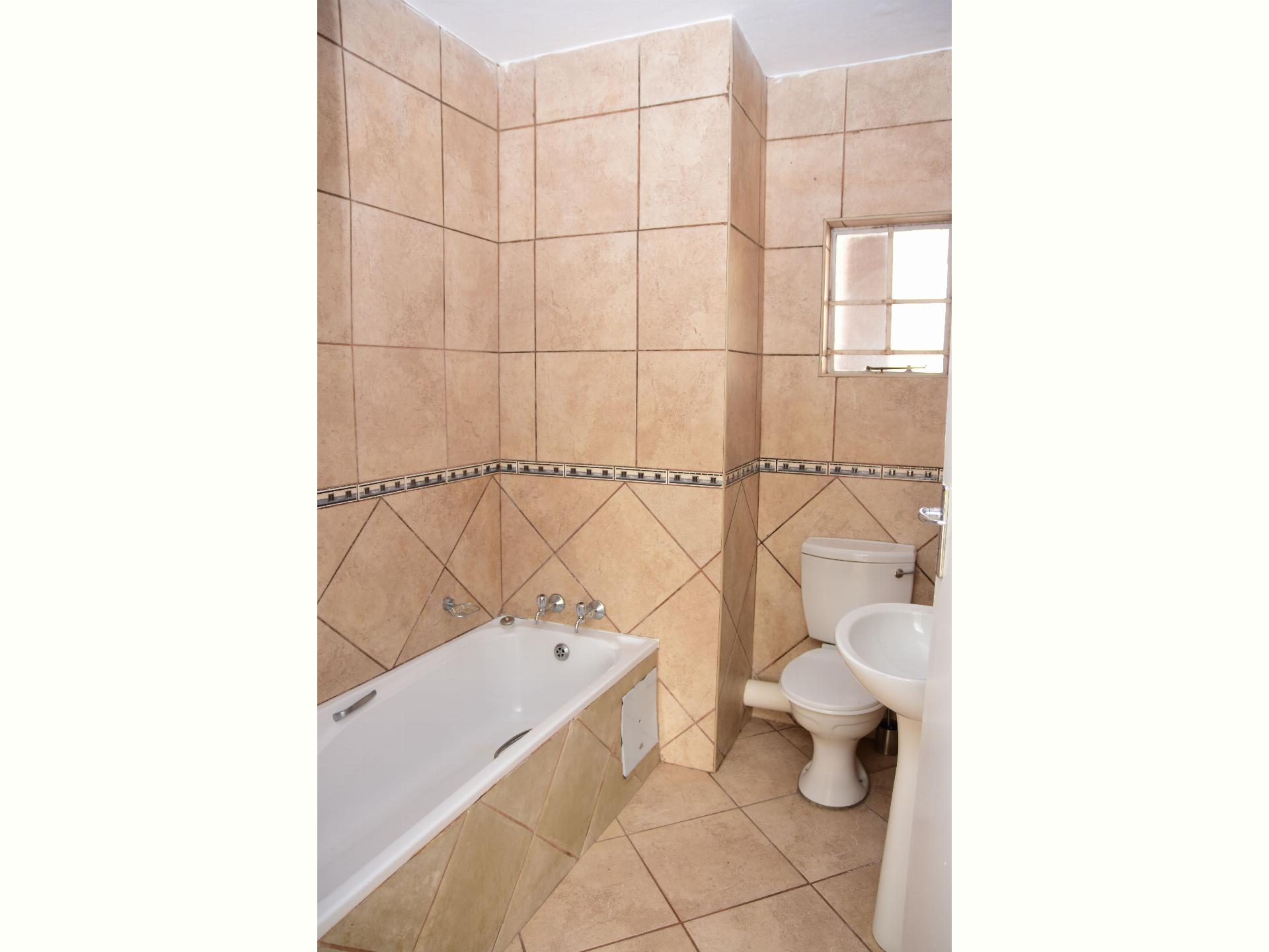 of property in Centurion Central
