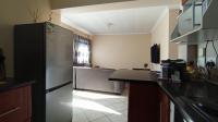 Kitchen - 9 square meters of property in Erand Gardens