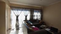 Lounges - 16 square meters of property in Erand Gardens