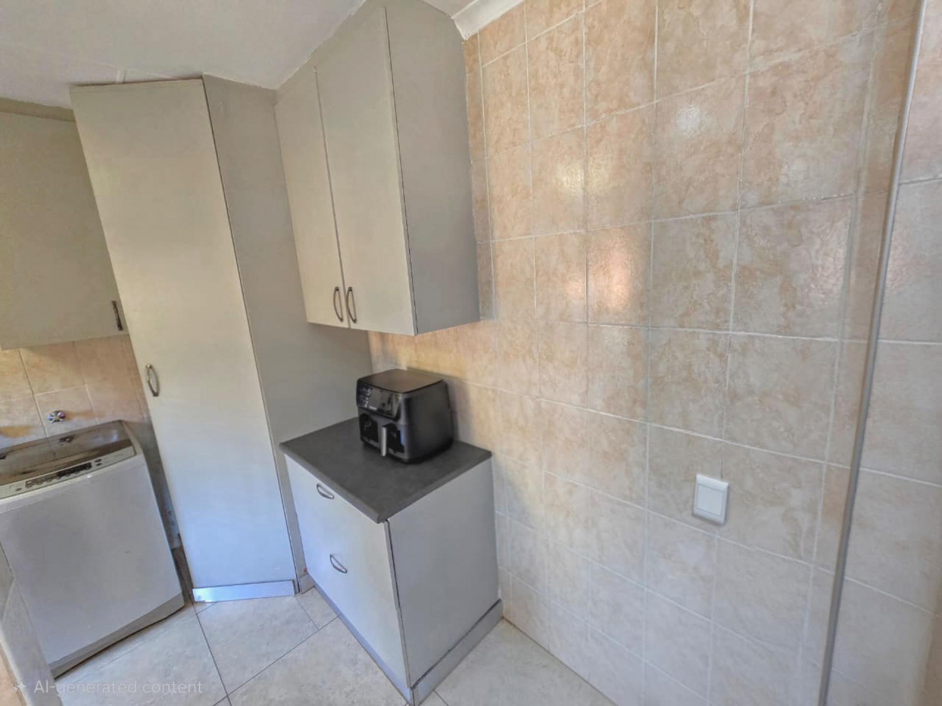  of property in Magalieskruin