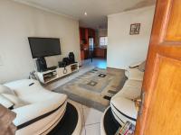 of property in Liefde en Vrede