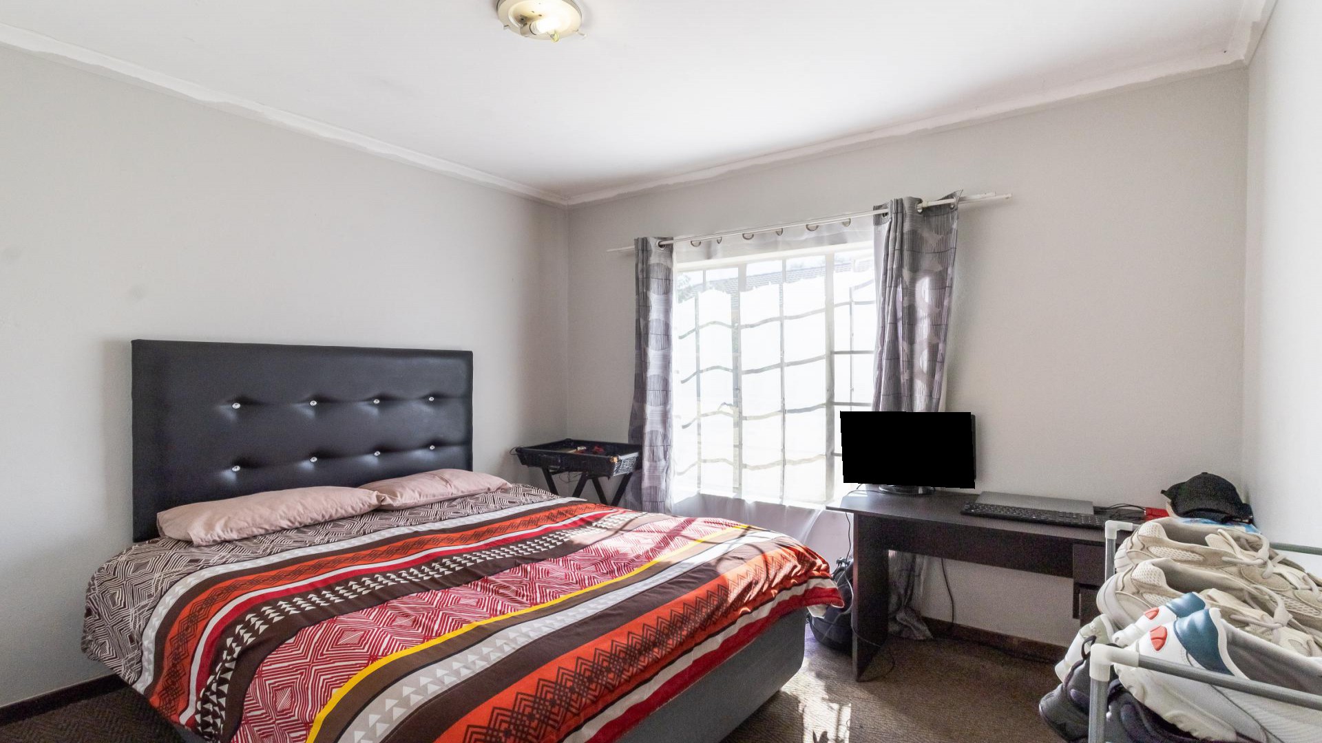 Bed Room 2 of property in Northgate (JHB)
