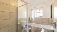 Bathroom 1 of property in Northgate (JHB)
