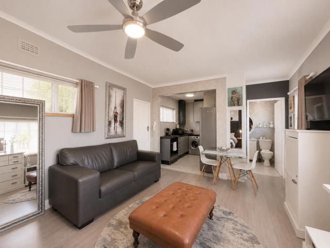 1 Bedroom Apartment for Sale For Sale in Green Point - MR714819