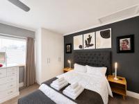  of property in Green Point