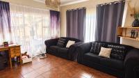 Lounges of property in New Bethal East