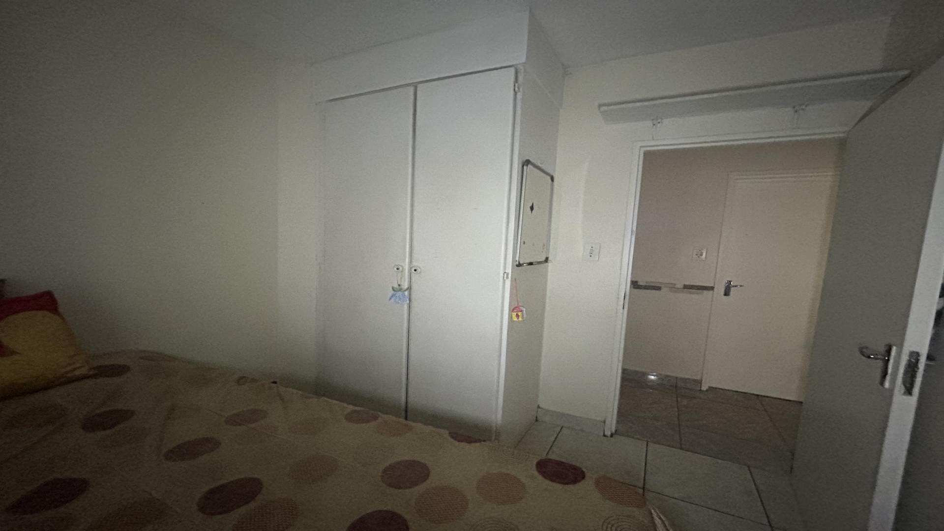 Bed Room 1 of property in Roodepoort