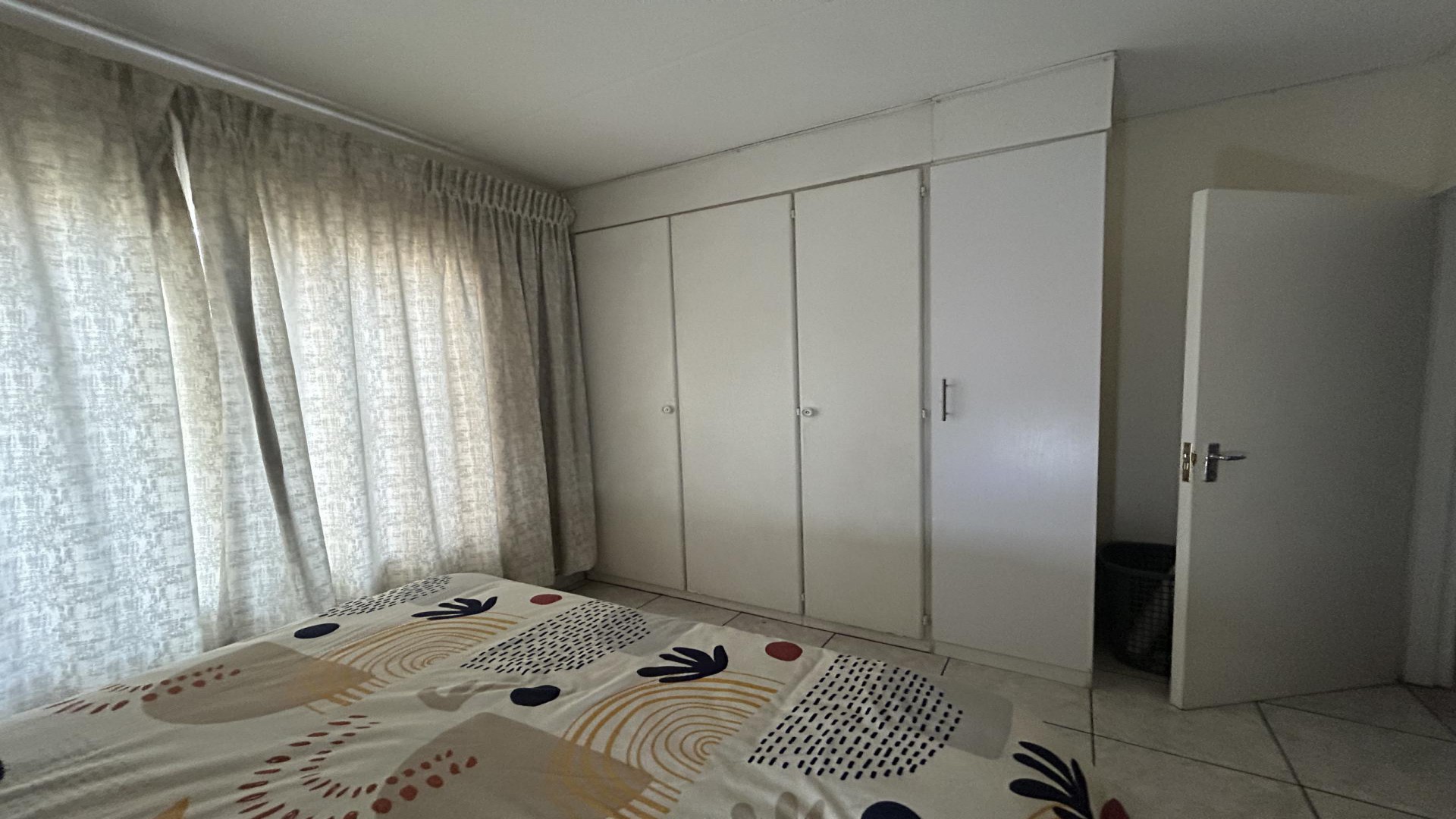 Bed Room 2 of property in Roodepoort