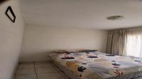 Bed Room 2 of property in Roodepoort