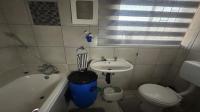 Bathroom 1 of property in Roodepoort