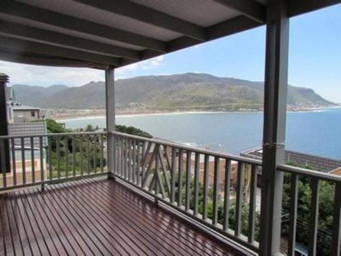 3 Bedroom House to Rent in Fish Hoek - Property to rent - MR714853