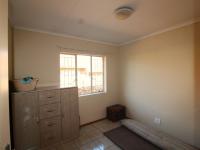  of property in Die Hoewes