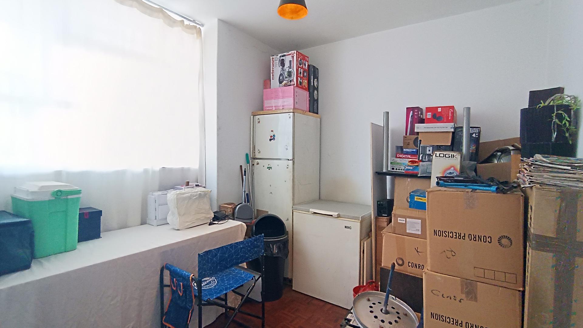Bed Room 1 - 15 square meters of property in Goodwood