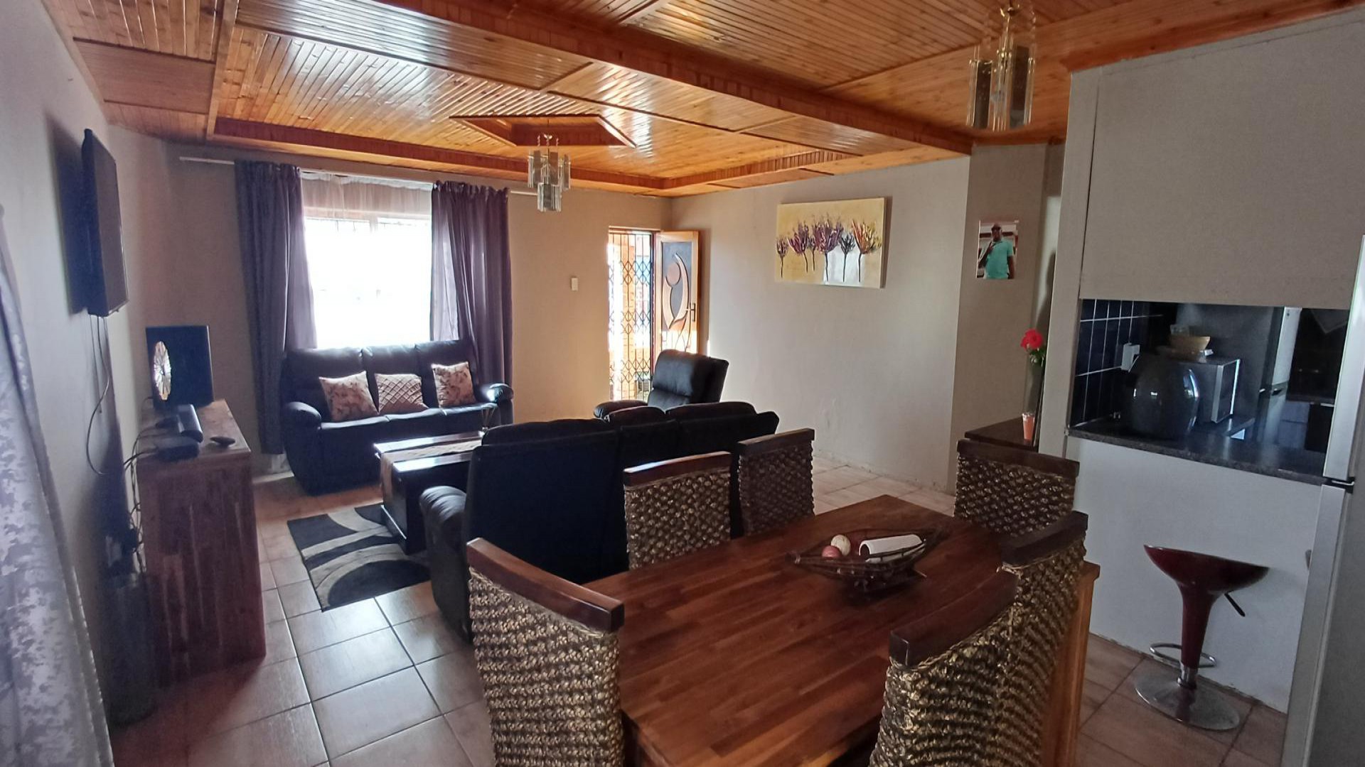 Dining Room of property in Motherwell