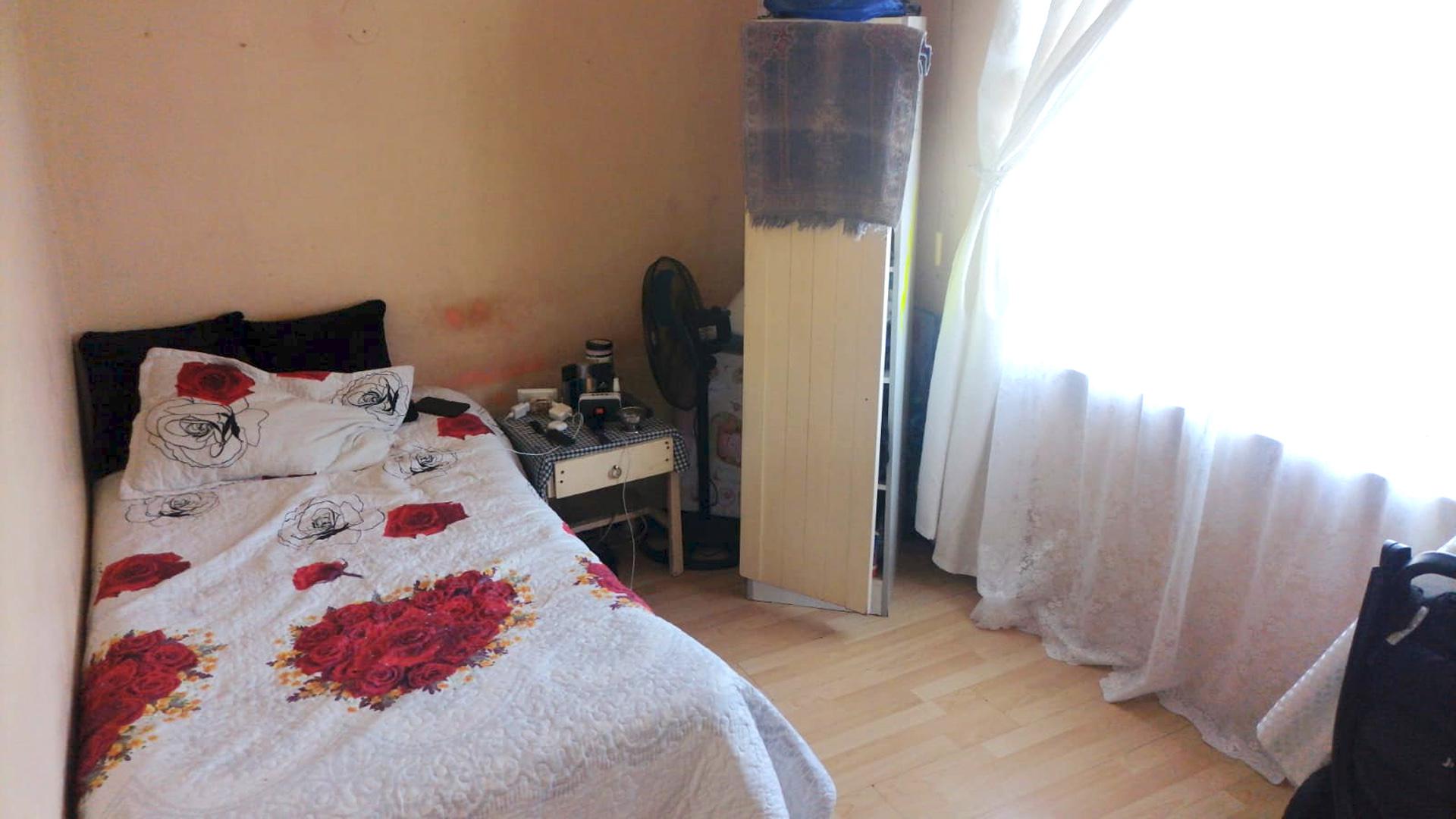 Bed Room 1 of property in Westridge CP