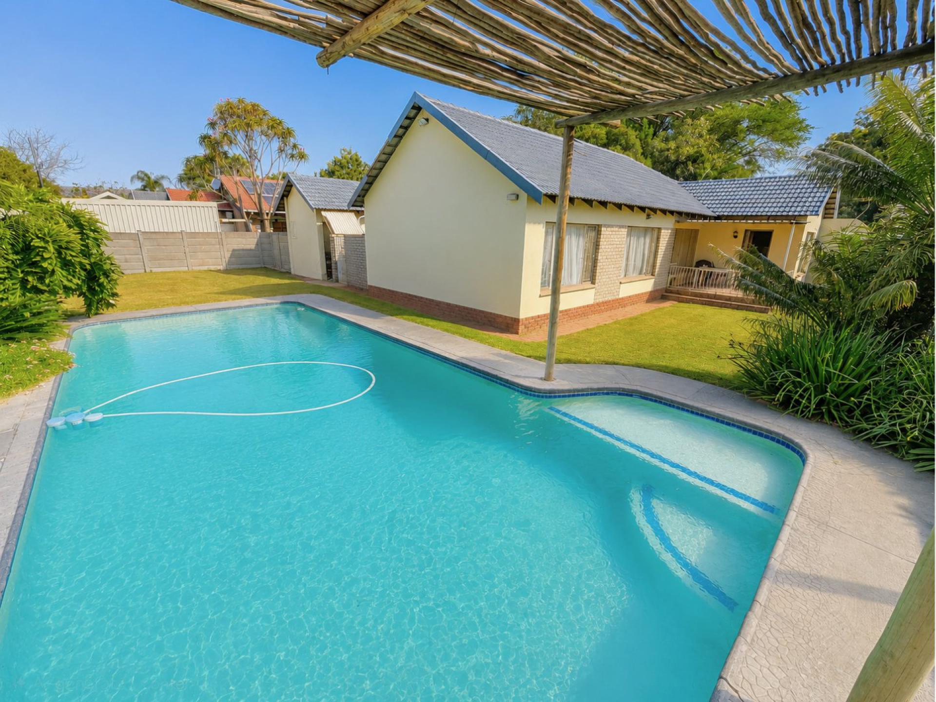  of property in Dorandia