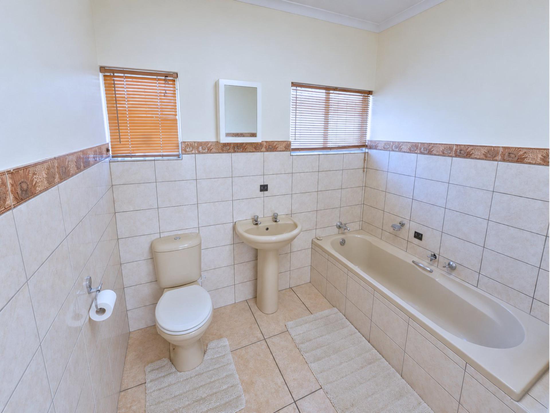  of property in Dorandia