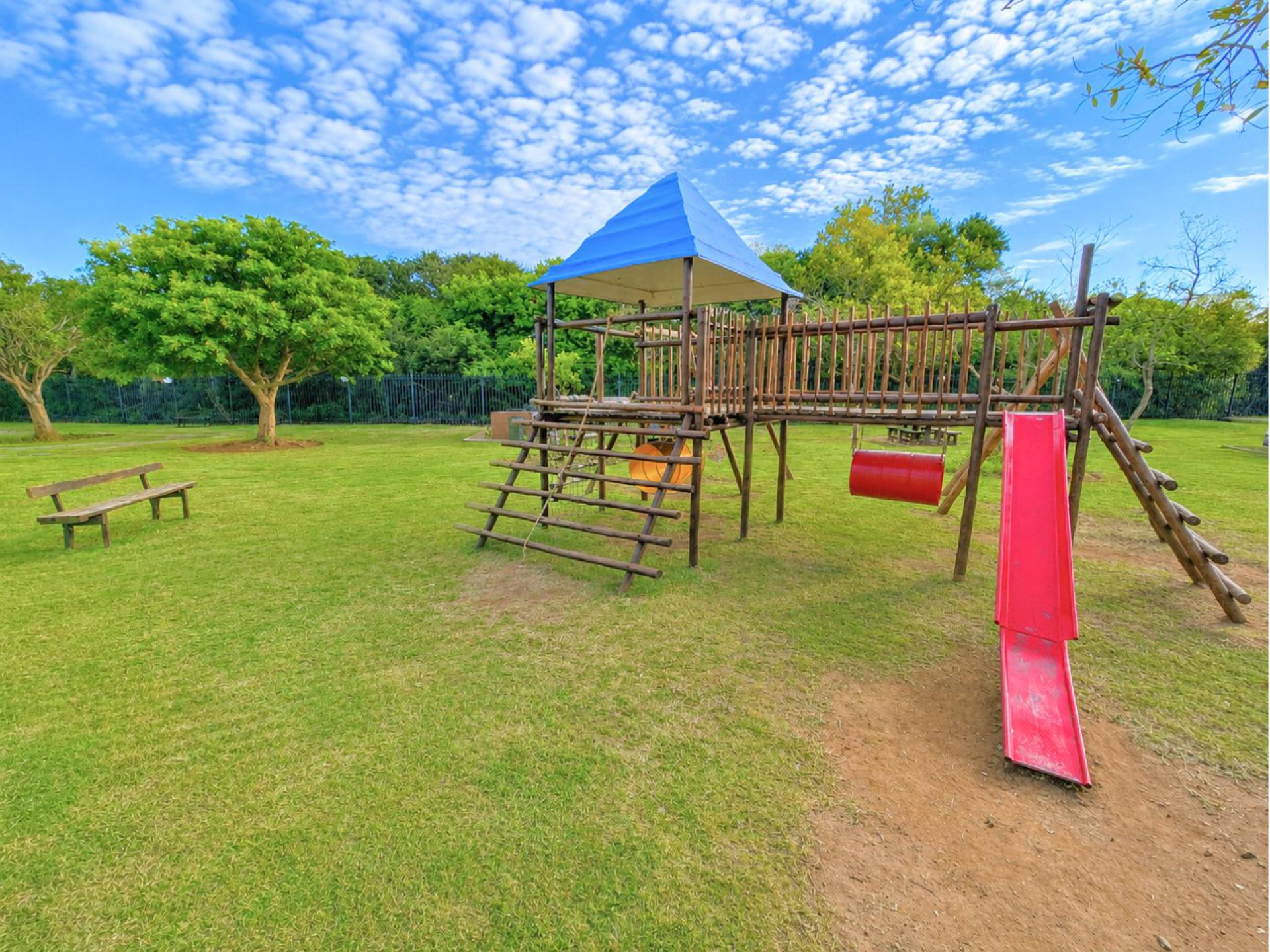  of property in Annlin West