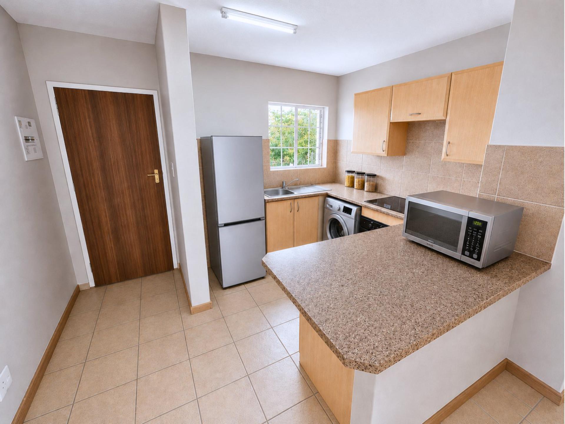  of property in Annlin West