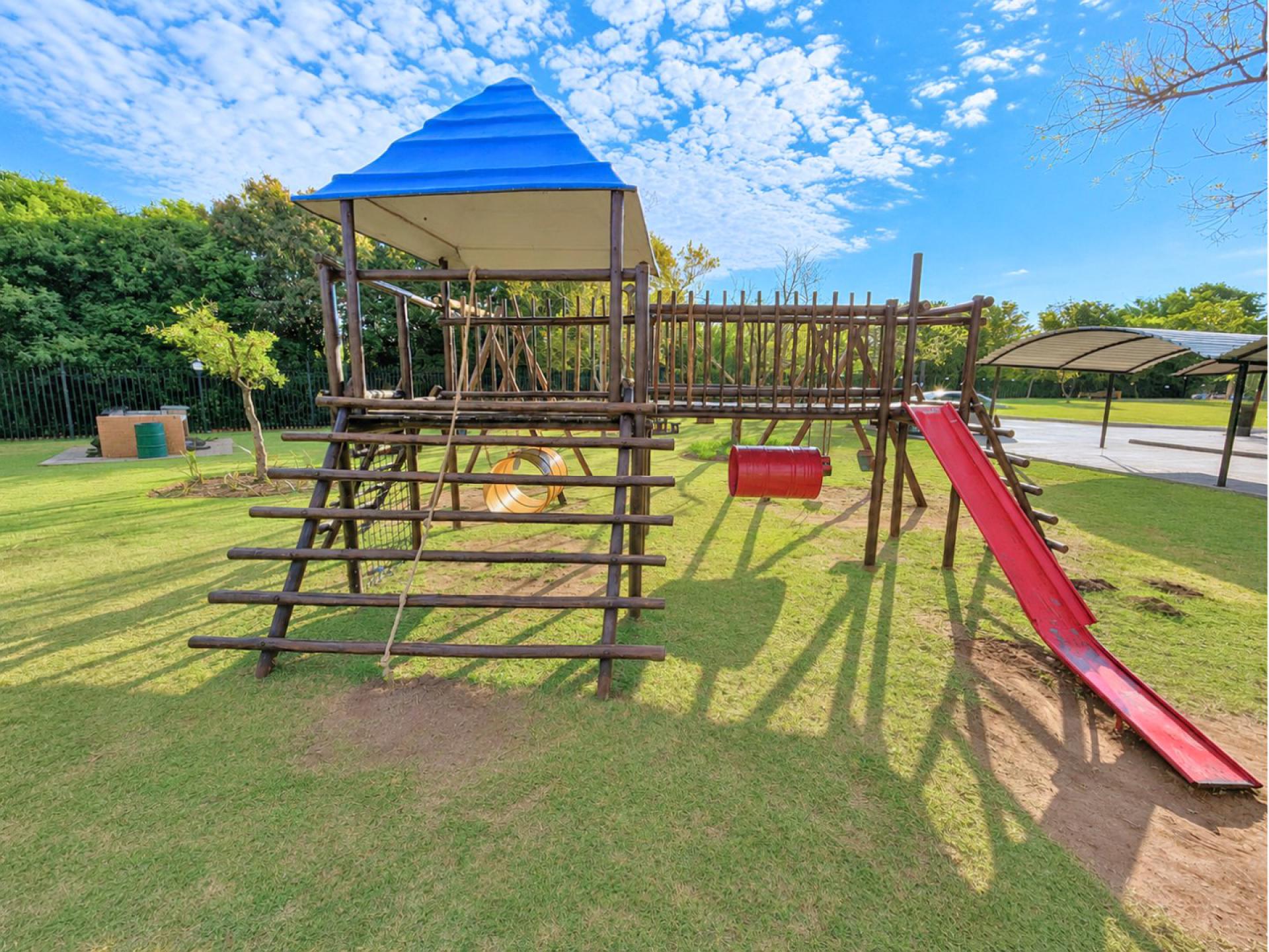  of property in Annlin West
