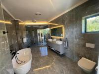  of property in Midstream Estate