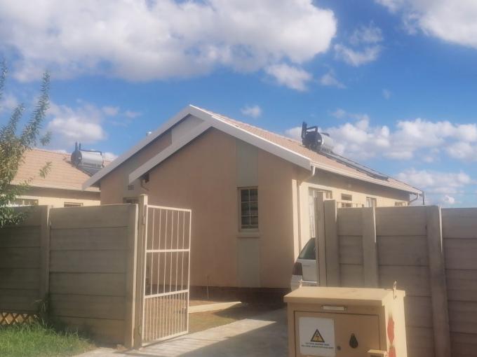 3 Bedroom House for Sale For Sale in Palm Ridge - MR714994